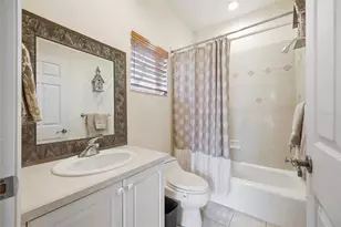 2017 Harbour Watch Cir, Tarpon Springs, FL 34689 - Photo 37