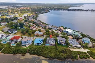 2017 Harbour Watch Cir, Tarpon Springs, FL 34689 - Photo 71