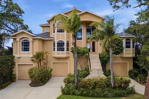 2017 Harbour Watch Cir, Tarpon Springs, FL 34689 - Photo 1