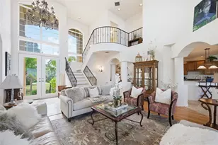 2017 Harbour Watch Cir, Tarpon Springs, FL 34689 - Photo 11