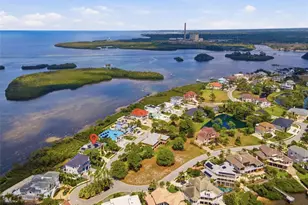 2017 Harbour Watch Cir, Tarpon Springs, FL 34689 - Photo 5