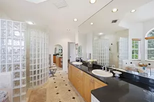 2017 Harbour Watch Cir, Tarpon Springs, FL 34689 - Photo 31