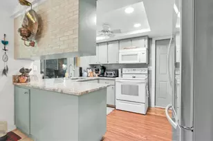 3421 Overland Dr, Holiday, FL 34691 - Photo 11