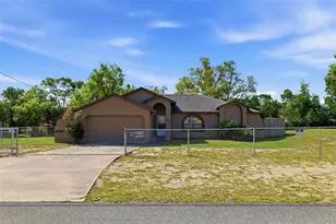 10464 Maderia St, Spring Hill, FL 34608 - Photo 3