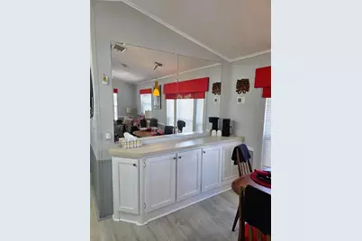 21183 Lazy Days Circle, Lutz, FL 33558 - Photo 11