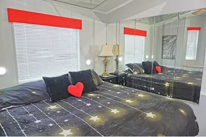 21183 Lazy Days Circle, Lutz, FL 33558 - Photo 17