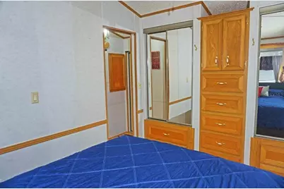 21145 Lazy Days Circle, Lutz, FL 33558 - Photo 15