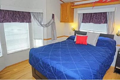 21145 Lazy Days Circle, Lutz, FL 33558 - Photo 13