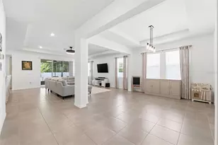 3787 Autumn Amber Dr, Spring Hill, FL 34609 - Photo 9