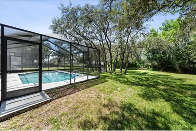 211 Forest Wood Court, Spring Hill, FL 34609 - Photo 23