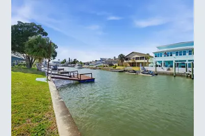 4069 Gulfview Drive, Hernando Beach, FL 34607 - Photo 7