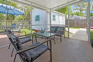 7451 Swan Lake Dr, New Port Richey, FL 34655 - Photo 33