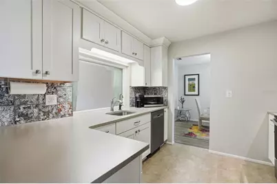 1010 Mainsail Way, Palm Harbor, FL 34685 - Photo 9
