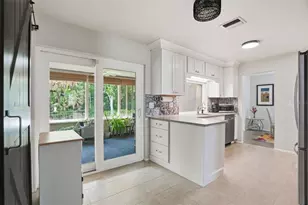 1010 Mainsail Way, Palm Harbor, FL 34685 - Photo 7