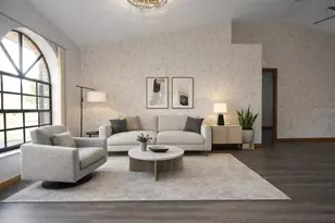 373 Oriana Dr, Spring Hill, FL 34609 - Photo 5