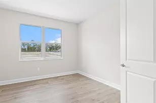 1293 Twin Farms Ct, Deland, FL 32724 - Photo 5