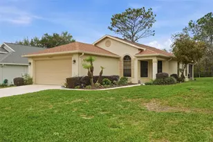 11437 Deercroft Ct, Spring Hill, FL 34609 - Photo 5