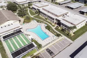 4609 Marine Pkwy, New Port Richey, FL 34652 - Photo 17