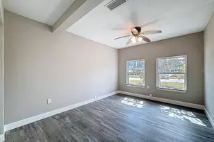 4221 Shore Acres Blvd NE, Saint Petersburg, FL 33703 - Photo 19