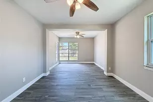 4221 Shore Acres Blvd NE, Saint Petersburg, FL 33703 - Photo 27