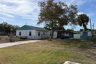 4102 74th St N, Saint Petersburg, FL 33709 - Photo 21