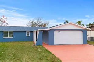 3332 Wilson Dr, Holiday, FL 34691 - Photo 1