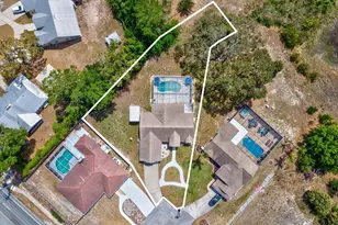 8052 Spring Hill Dr, Spring Hill, FL 34606 - Photo 3