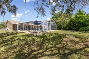 8052 Spring Hill Dr, Spring Hill, FL 34606 - Photo 33
