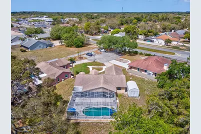 8052 Spring Hill Drive, Spring Hill, FL 34606 - Photo 37