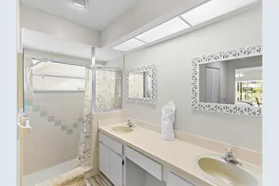 8052 Spring Hill Drive, Spring Hill, FL 34606 - Photo 21