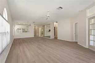 1186 Dartford Dr, Tarpon Springs, FL 34688 - Photo 13