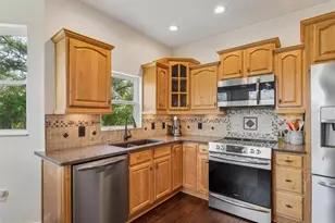 7340 Brightwaters Ct, New Port Richey, FL 34652 - Photo 13