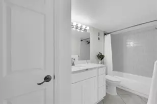 8 Glencoe Pl, Dunedin, FL 34698 - Photo 17