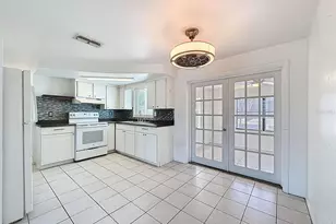 4130 Crestfield Ave, Holiday, FL 34691 - Photo 11