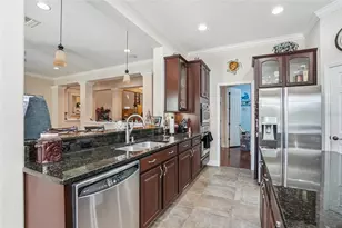 11403 Biddeford Pl, New Port Richey, FL 34654 - Photo 21