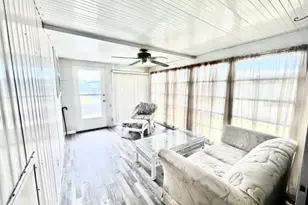 10826 Freedom Dr, Port Richey, FL 34668 - Photo 43