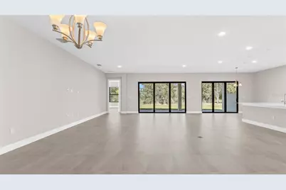 18225 Cresswind Terrace, Lakewood Ranch, FL 34211 - Photo 5
