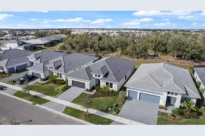 18225 Cresswind Terrace, Lakewood Ranch, FL 34211 - Photo 35