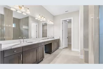 18225 Cresswind Terrace, Lakewood Ranch, FL 34211 - Photo 19