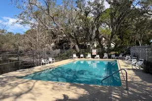 1913 Whispering Way, Tarpon Springs, FL 34689 - Photo 31