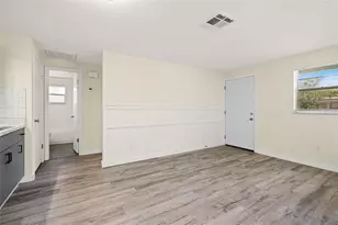 5931 13th St, Zephyrhills, FL 33542 - Photo 7