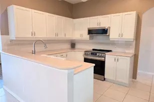 9222 Bonnington Dr, Trinity, FL 34655 - Photo 3