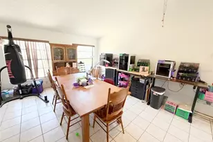 10537 Linger Ln, Orlando, FL 32821 - Photo 3