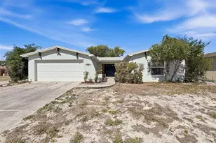 9811 Woodstock Ln, Port Richey, FL 34668 - Photo 33