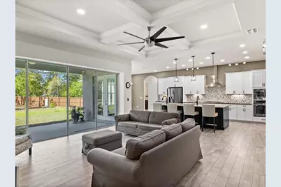 11981 Robina Road, Weeki Wachee, FL 34614 - Photo 5