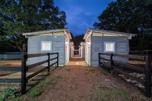 8606 Boyt Rd, Zephyrhills, FL 33540 - Photo 67