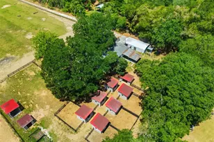 8606 Boyt Rd, Zephyrhills, FL 33540 - Photo 81