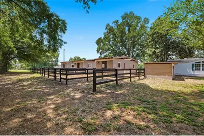 8606 Boyt Road, Zephyrhills, FL 33540 - Photo 41