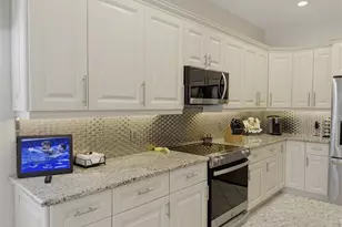 18744 Bellevista Ct, Hudson, FL 34667 - Photo 17