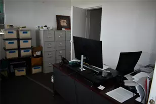 [Address not provided], Tampa, FL 33605 - Photo 29